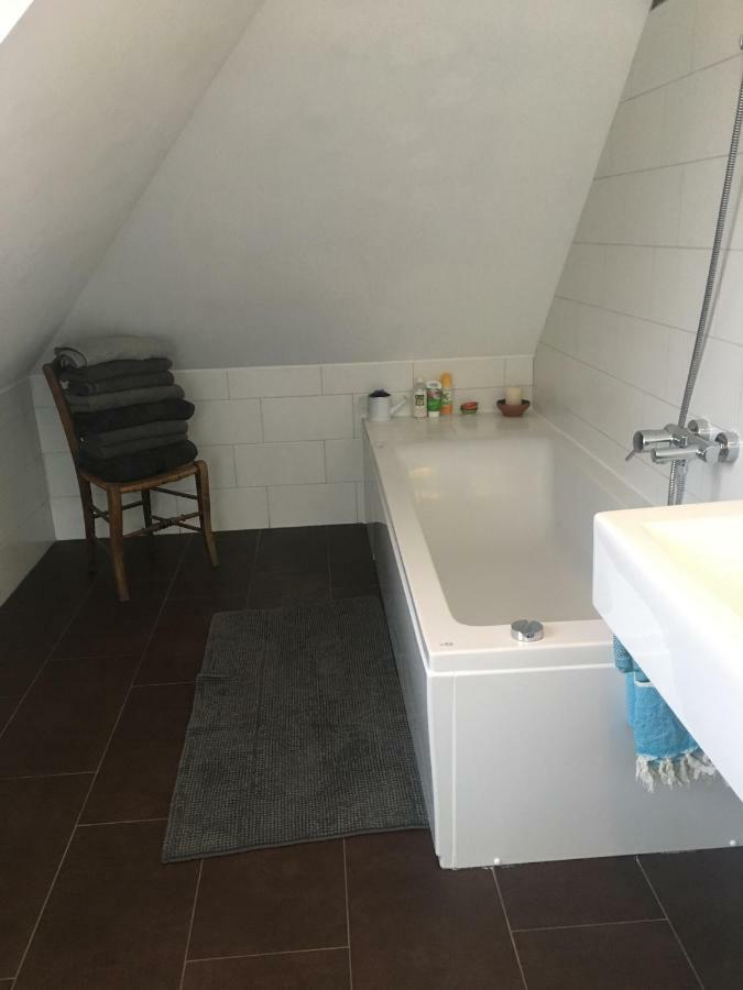 Helle Und Ruhige Dachgeschosswohnung 慕尼黑 外观 照片